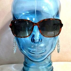 GUESS ladies Sunglasses